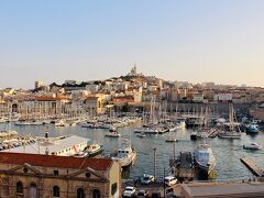 フランス最大の湾岸都市　地中海に面した港町マルセイユにて1日観光