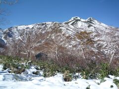 冠雪の白山　