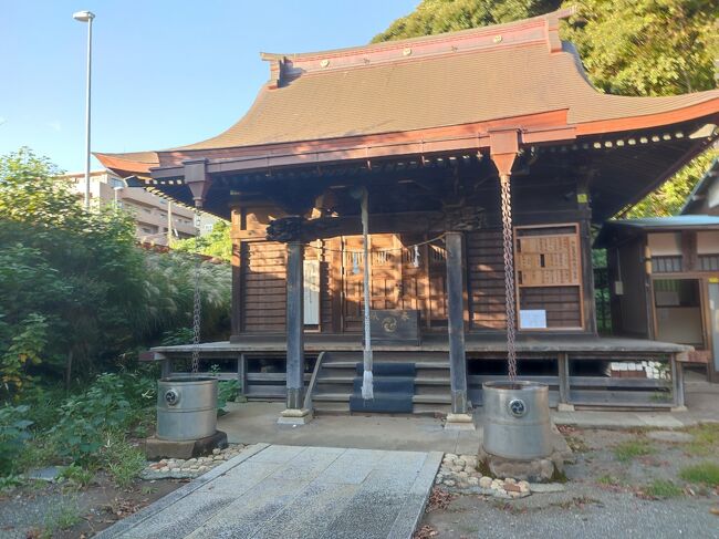 東海道５３次の宿場町、戸塚。ふらふら気軽に歩いてみました。秋の一人歩き、そこそこに楽しいです。知らなかった神社も見つかりました。