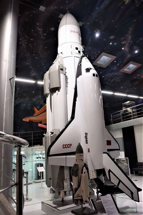 スペースシャトル　オブジェ　100分の1 スペースシャトルオブジェ100分の1