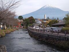 タイ人案内・富士山本宮浅間大社と富士山世界遺産センター