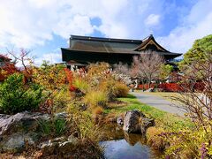 紅葉の善光寺までお散歩