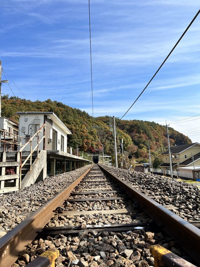 ぐんまワンデー世界遺産パスを使用し、今回は紅葉が始まった草津温泉へ日帰り旅行をしてきました！