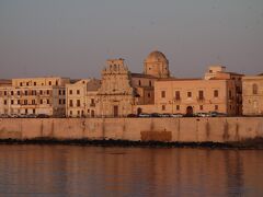 シラクーサ　早朝散歩(２０１９年イタリア　シチリア島の旅 10日間)