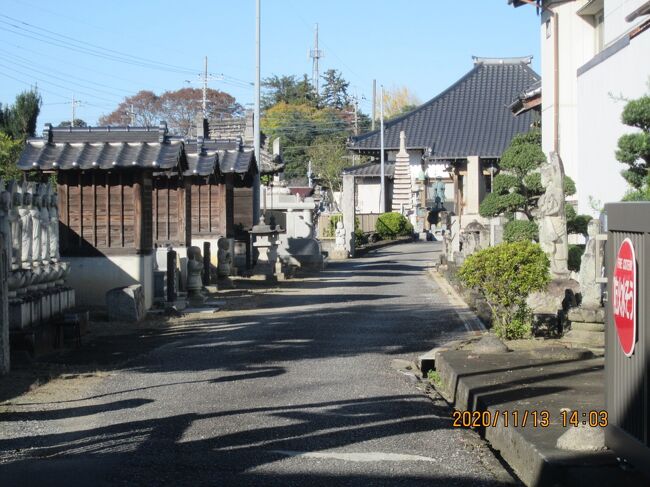 下妻市の宗道・薬王寺・石仏群