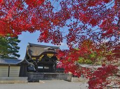 京のお散歩　　14　　寺町通り～京都御苑～モダン建築　平安女学院兼礼拝堂