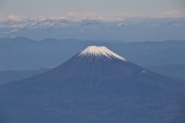 岡山桃太郎空港から羽田に向かう途中で空から富士山を観る