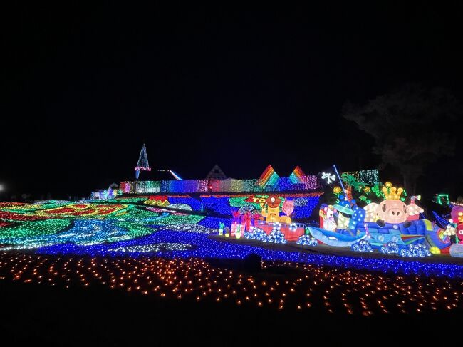 阪急交通社の「養老渓谷＆濃溝の滝 W紅葉狩り 約300万球のきらめき東京ﾄﾞｲﾂ村ｲﾙﾐﾈｰｼｮﾝ 日帰り」バスツアーに参加しました。一名5970円。<br />もともとは、母が養老渓谷に行ったことがなく、ドイツ村も見てみたい、というので予約したのですが、テレビで見た養老渓谷の階段がすごかったから無理！と、母がびびったため、急遽夫と参加してきました。<br /><br />12/5(日）海ほたる　能溝の滝　養老渓谷　ドイツ村イルミネーション<br />