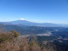 山梨の山旅♪篠井山・御正体山・高ドッキョウ・貫ヶ岳