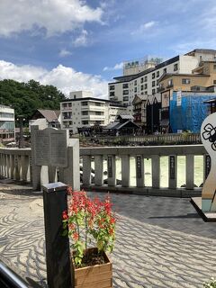 草津温泉には何度か行ったが今日は万座温泉からの帰り道に揚げ饅頭を買いに寄った⑦