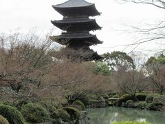 ２０２０年１月　京都初詣　その２　東寺で多くの仏像と五重塔を見ました。