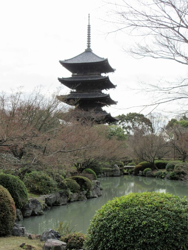 ２０２０年１月　京都初詣　その２　東寺で多くの仏像と五重塔を見ました。