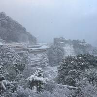 マサカの大雪で閉じ込められた湯の山温泉～ホテル寿亭
