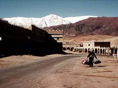 【宝箱を探せ！ ＞ 本日のお題】モロッコ