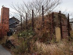 常滑やきもの散歩道をぶらぶらと