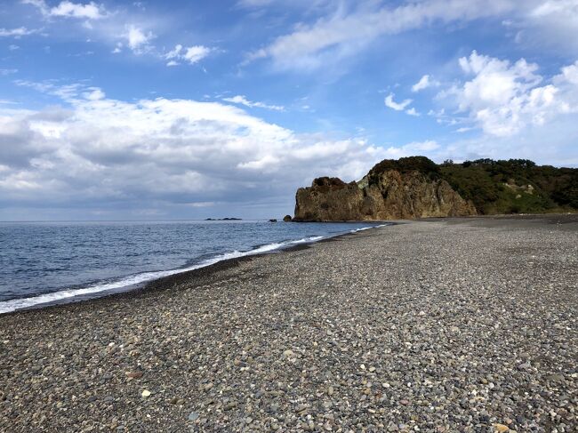 2021年晩秋 津軽半島西海岸めぐり 石ひろいと紅葉とグルメの旅♪（2）追良瀬海岸でいい感じの石ひろい