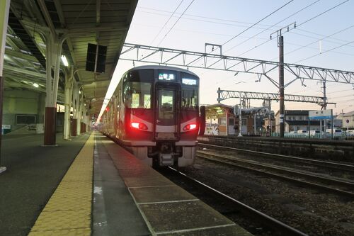 2021.12 青春18きっぷ 和歌山・三重ロングシート旅(紀勢本線 2021.12 青春18きっぷ 和歌山・三重ロングシート旅(紀勢本線