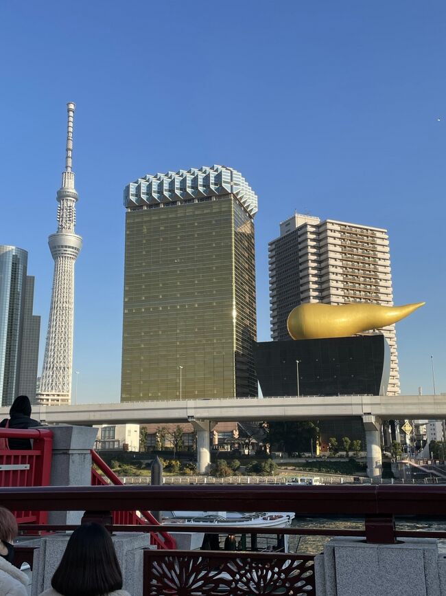 この時期しかないと思い、東京の家族に会いに行くとともに、一般的なベタな観光地を巡ってみました。<br />靖国神社や遊就館には、一度は行ってみたいと思っていたので、短い時間でしたが、願いが叶って満足な小旅行でした。（工事中）<br />