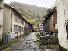 秋の中東北、秘湯とレトロ旅館を巡る旅　４．夏油温泉・元湯夏油