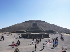 メキシコ　テオティワカン遺跡(Teotihuacan)観光とホテル滞在　2021年12月