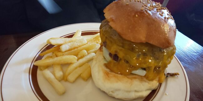 年末の買い物に立川でしてきました。<br /><br />ランチもおいしいハンバーガーショップで食べてきました。