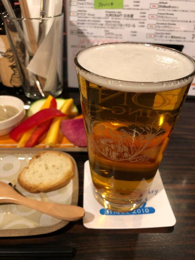 2021年元旦に出会って私の座右の銘となった Don&#39;t worry &quot;Beer&quot; happy のお店でビールを飲みたくて、那覇に行ってきました。<br /><br />問題のアレ、旅立つ時には那覇はそうでもなかったんだけど、帰ってきて数日後には随分な数の新規感染者数になってしまって、またマンボウですか・・・（2022年1月15日現在）<br /><br />行きたいと思うところはいつまでもそこにそのままあるわけじゃない<br /><br />今まで何度も経験してきて十分わかってるはずのそのことを、改めて心に刻んだ3泊4日の旅日記、その1です。<br />