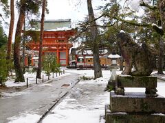 20220121-2 京都 今宮神社の雪景色とあぶり餅