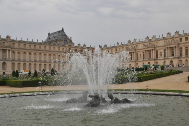 2014年フランス弾丸旅行記　第10回　ヴェルサイユ宮殿の庭園で大噴水ショーを堪能　前編