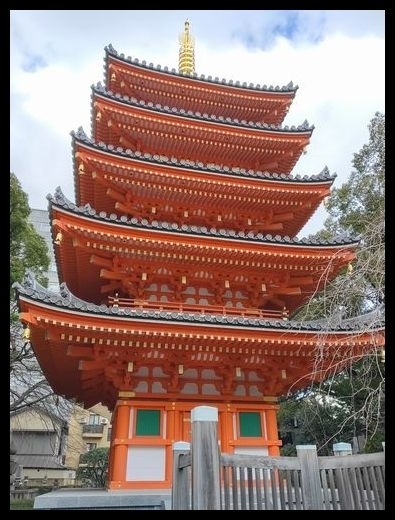 3日目。<br /><br />なんとなく台湾に似ていた福岡。<br />明太子ももつ鍋も食べていないのでまた福岡にリベンジしに<br />行きたいと思います。<br /><br />今回の旅行の目的を十分に果たしたのも、いろいろな場所へ<br />楽に移動出来たのも妹のおかげです。ありがとう。(人´ω`)