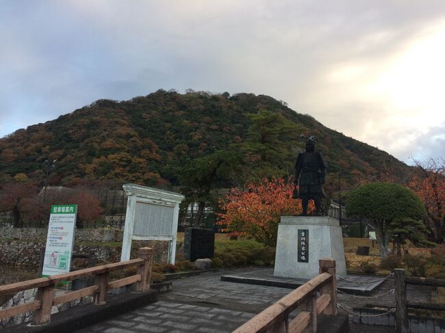 鳥取帰省の４日目、本日を持って飛行機で帰る予定。また早起きをしたもので、鳥取城址がある久松山公園をぶらりと散歩しました。