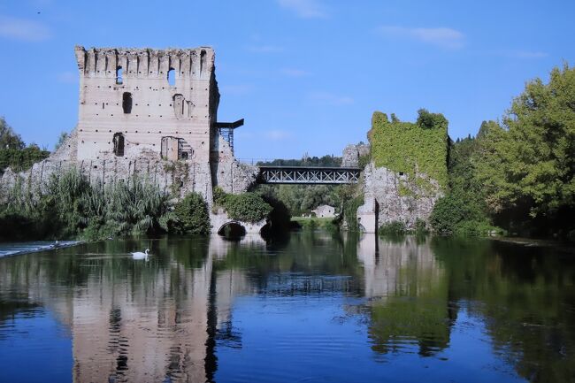 旅は3日目に入りました。これからの訪問地は、古代ローマ時代に温泉保養地として栄えたシルミオーネ、ロミオとジュリエットの舞台として有名なベローナ、そして「イタリアの最も美しい村」クラブに加盟しているボルゲット・ヴァレッジョ・スル・ミンチョです。