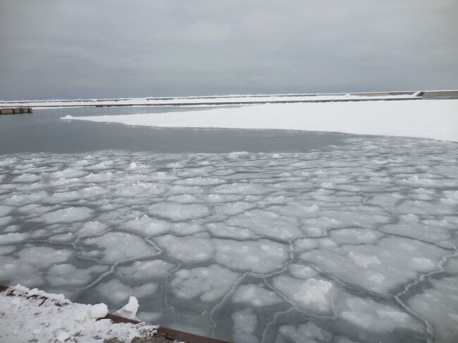 　今年もオホーツク海に流氷が来ました。そこで、買い物と温泉も兼ね、見に行って来ました。その様子をご覧ください。