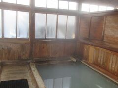 にごり湯と硫黄にうっとり　福島　高湯温泉「旅館　玉子湯」宿泊記