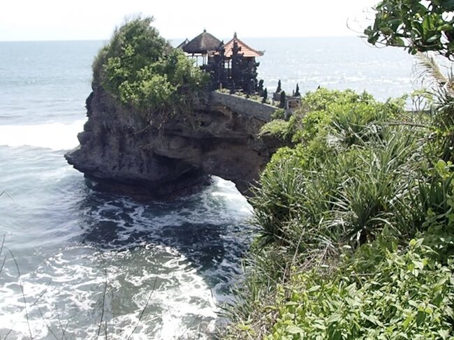 タイさんのインドネシアの旅245日目(2020/11/9) ウブド208日目 タナロット寺院