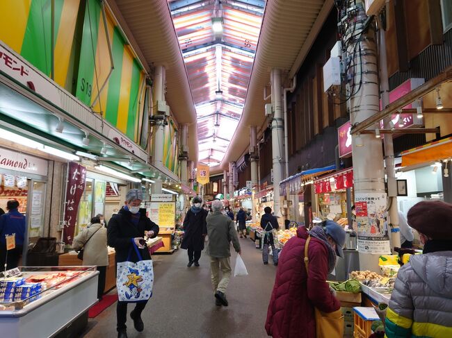 ぐーたらにゃんこの国内旅行記：おばちゃんず 冬の金沢！近江市場でグルメ三昧！？　その２