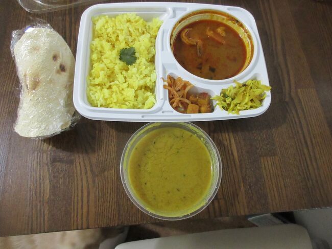 西荻窪に用事がありましたのでインド料理をテイクアウトしました。<br />こちらのお店、とても辛いのでお子様禁止になっており、凄く辛いのが苦手なのでテイクアウトにします。<br /><br />お店：對馬流　南インド系辛口料理店　タリカロ