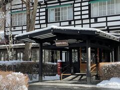 冬の軽井沢もまた素敵！万平ホテルのアルプス館はレトロ昭和を満喫