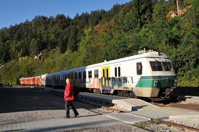 2014年クロアチア・スロヴェニア旅行記　第41回　スロヴェニア鉄道の旅。ボヒニュ鉄道に乗ってブレッド湖へ