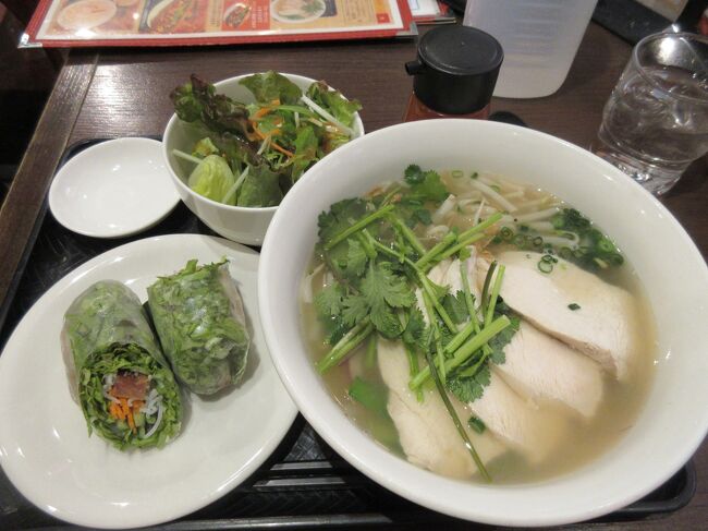 本日は渋谷でベトナム料理を頂きました。<br /><br />お店：ハノイのホイさん