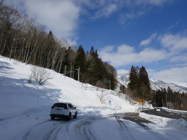 【１日目】<br />自宅→八方尾根スキー場→国道148, 8号→富山県魚津市泊<br />【2日目】<br />富山県→東海北陸道→岐阜県白川郷→国道158号（高山→平湯→松本）→帰宅<br /><br />1月に岩手県にいき、次の旅は北陸へ。<br />1日目は白馬の代表的スキー場八方尾根スキー場にいき、その後日本海で夕日を眺めて富山県に一泊し、翌日はスキーはしないが世界遺産、白川郷合掌造り集落にいきその後は高山、平湯温泉を通過し松本へ抜けるという計画。