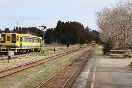 いすみ鉄道の旅・・菜の花満開の国吉駅～上総中野駅を往復します。