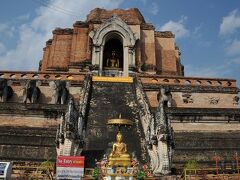 2015年タイ旅行記　第12回　ワット・チェディー・ルアン寺院を見学し、チェンマイ駅へ