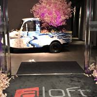 阪神百貨店周辺が変わっていく　Aloftに泊まる