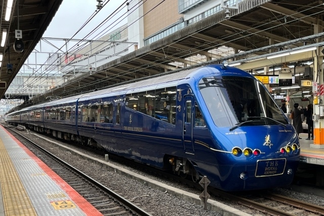 ■THE ROYAL EXPRESS<br />https://www.the-royalexpress.jp/<br /><br />■邪宗門下田店<br />https://tabelog.com/shizuoka/A2205/A220503/22003191/<br /><br />■サフィール踊り子<br />https://www.jreast.co.jp/saphir/