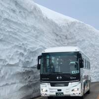 春の富山を巡る旅②～いよいよ雪の大谷へ～