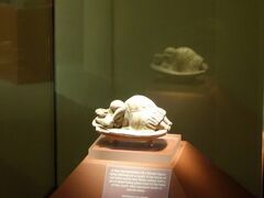 初めてのマルタ 46(出張のついでに79-8) "国立考古学博物館" で、BC3600年の作といわれる"Sleeping Lady" 鑑賞！
