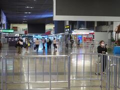 バンコク・ドンムアン空港の国際線到着・出発ロビーはどんな状況？ 2022年5月