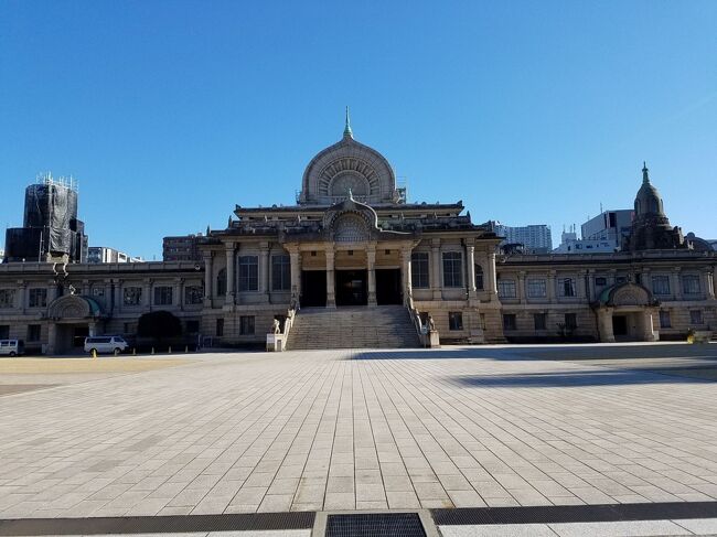 新富町・築地を歩いてみました。写真は築地本願寺