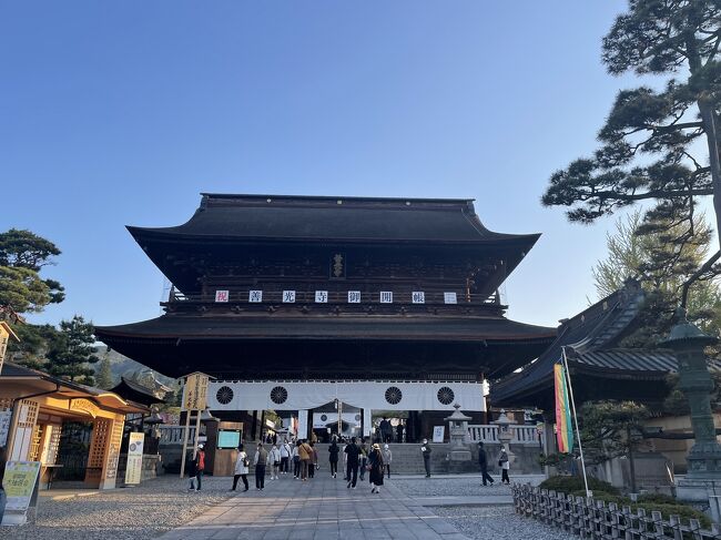 元々九州旅行の計画を立てたいましたが、突然変更して長野旅行に<br />松本城や善光寺の御開帳も見れたので良かったです！