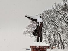 札幌1泊２日の大雪の旅：一晩で1メートルの大雪